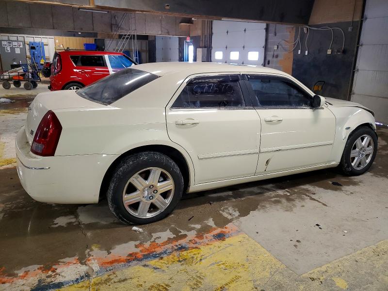 52624226 :رقم المزاد ، 2C3JK53GX5H677570 vin ، 2005 Chrysler 300 مزاد بيع
