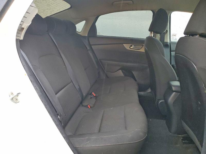 98876895 :رقم المزاد ، 3KPF24AD3LE181958 vin ، 2020 Kia Forte مزاد بيع