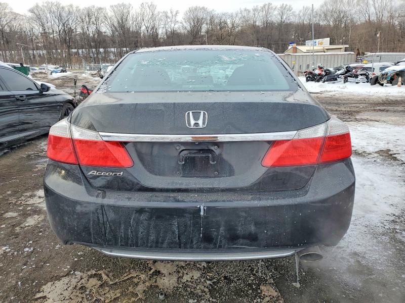 74853615 :رقم المزاد ، 1HGCR2F30FA173392 vin ، 2015 Honda Accord مزاد بيع