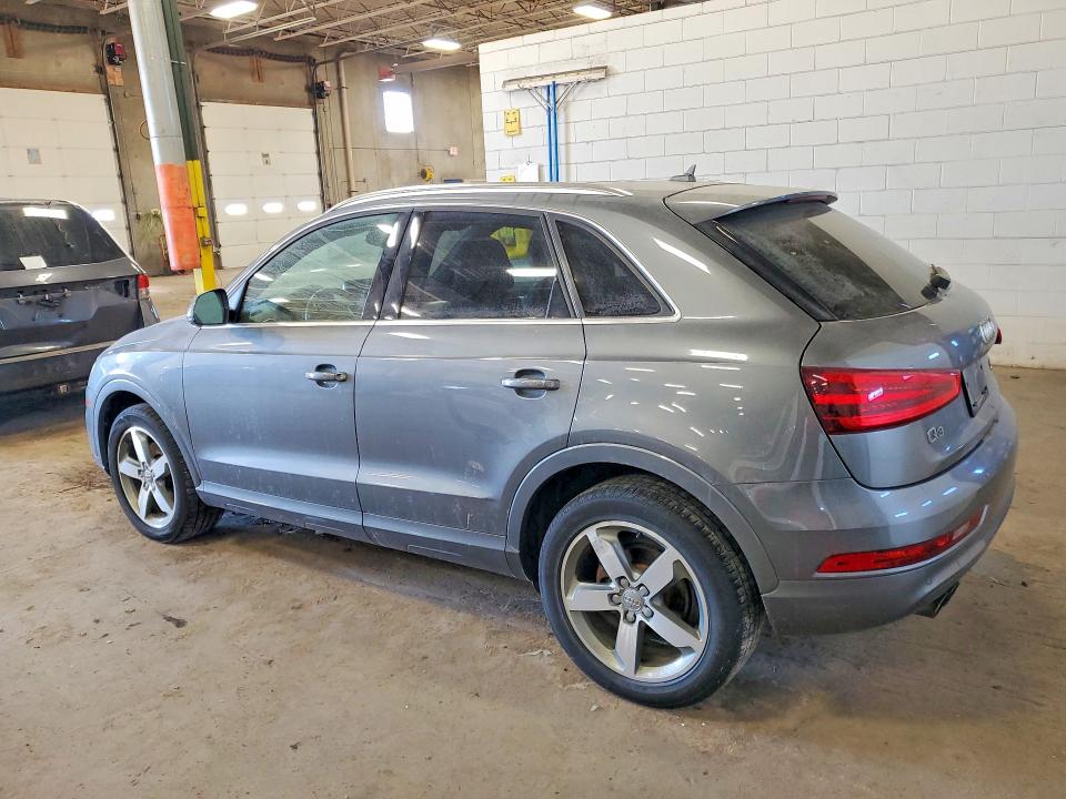 75420995 :رقم المزاد ، WA1EFCFS2FR010851 vin ، 2015 Audi Q3 مزاد بيع
