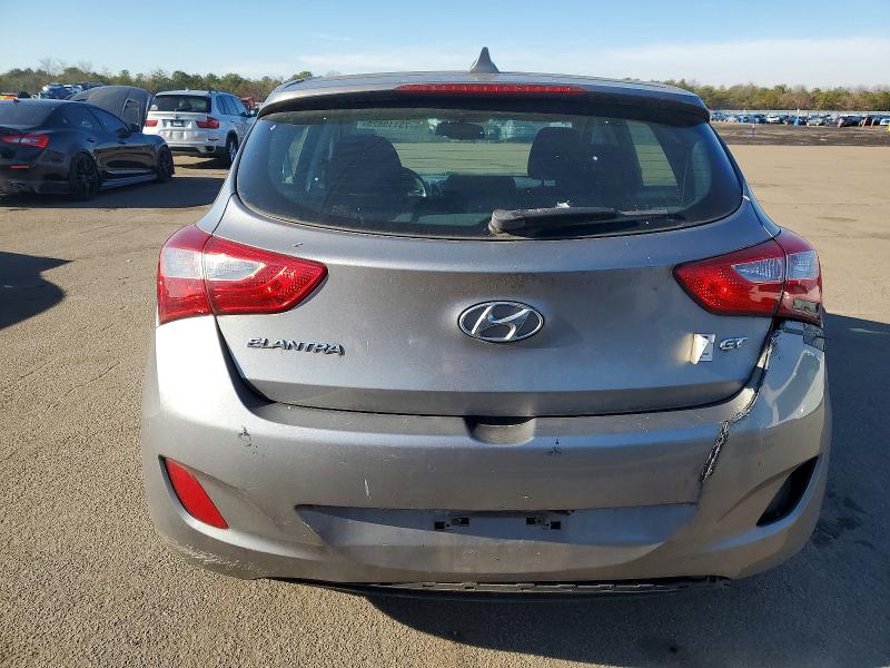 2013 Hyundai Elantra Gt მანქანა იყიდება აუქციონზე, vin: KMHD35LE0DU081976, აუქციონის ნომერი: 73110825