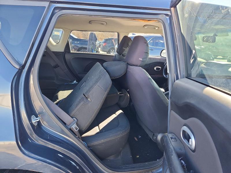 Продажа на аукционе авто 2015 Kia Soul, vin: KNDJP3A56F7171881, номер лота: 74083015