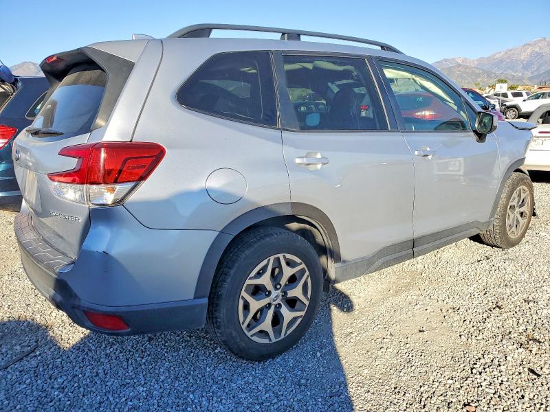 Продаж на аукціоні авто 2020 Subaru Forester, vin: JF2SKAJC3LH412051, номер лоту: 73118245