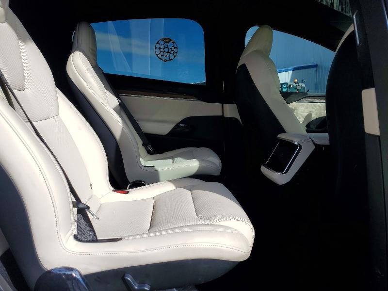 2021 Tesla Model X მანქანა იყიდება აუქციონზე, vin: 5YJXCBE58MF326318, აუქციონის ნომერი: 73670885