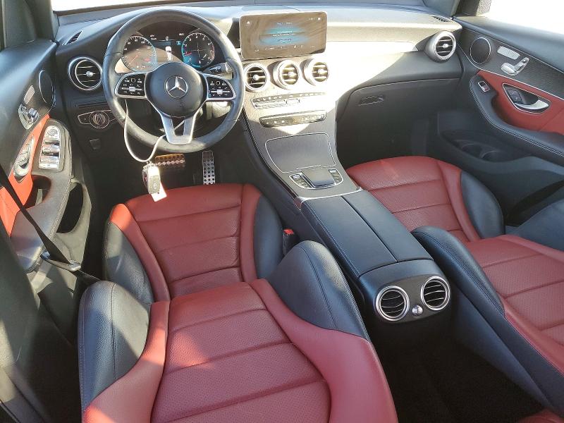 99210585 :رقم المزاد ، W1N0G8EB8MV298707 vin ، 2021 Mercedes-benz Glc مزاد بيع