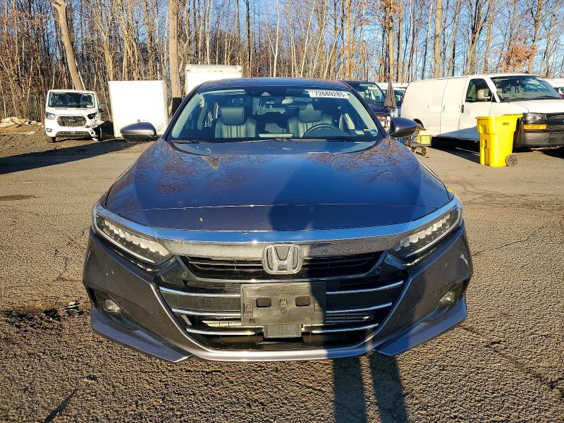 72689285 :رقم المزاد ، 1HGCV2F92NA005560 vin ، 2022 Honda Accord مزاد بيع