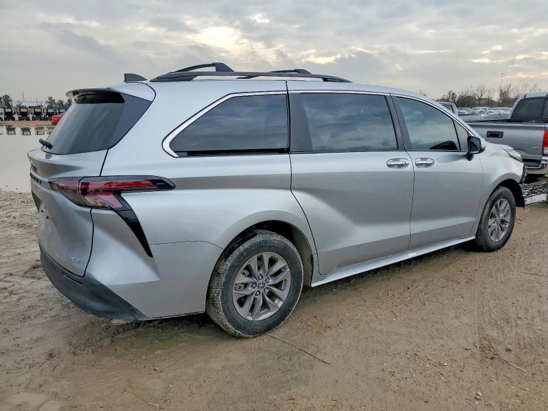 Продажа на аукционе авто 2025 Toyota Sienna Xle, vin: 5TDYRKEC6SS228155, номер лота: 74453685