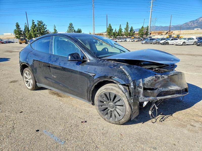 72216525 :رقم المزاد ، 7SAYGDEE1PF910457 vin ، 2023 Tesla Model Y مزاد بيع