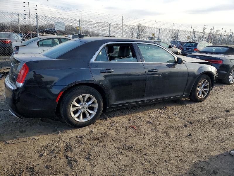 2015 Chrysler 300 მანქანა იყიდება აუქციონზე, vin: 2C3CCAAG3FH833127, აუქციონის ნომერი: 99705005