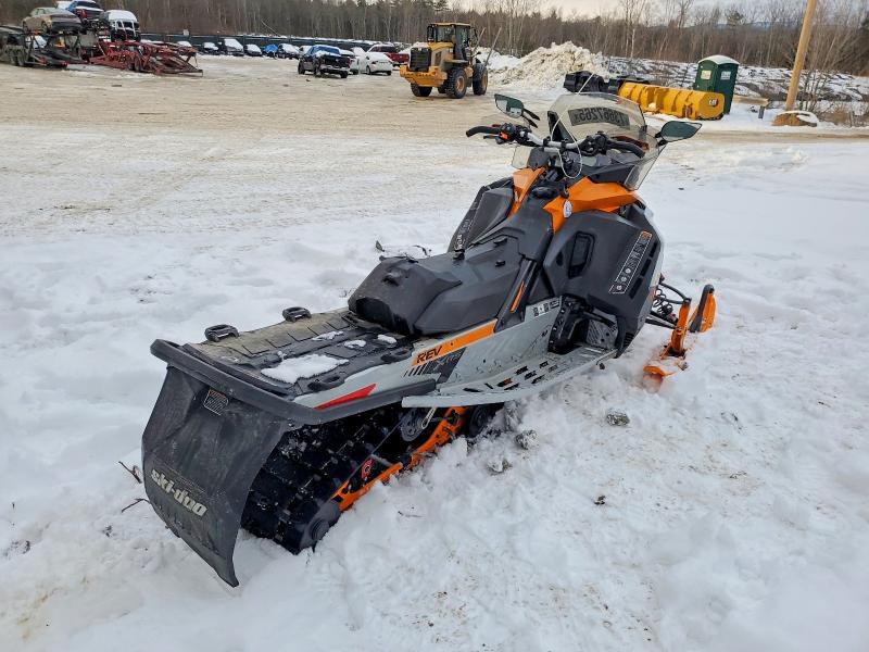 59065536 :رقم المزاد ، 2BPSDAKJXKV000029 vin ، 2019 Ski Renegade مزاد بيع