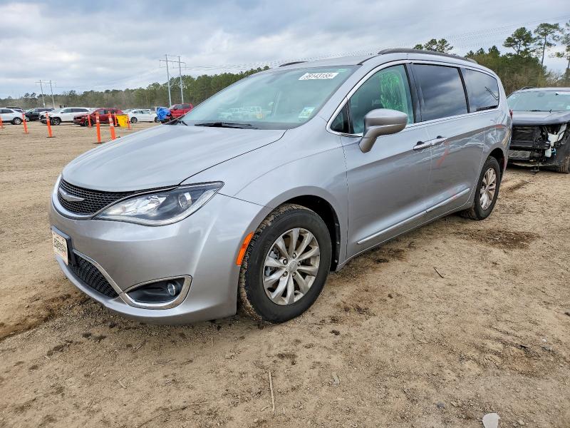 99143155 :رقم المزاد ، 2C4RC1BG9HR517507 vin ، 2017 Chrysler Pacifica مزاد بيع