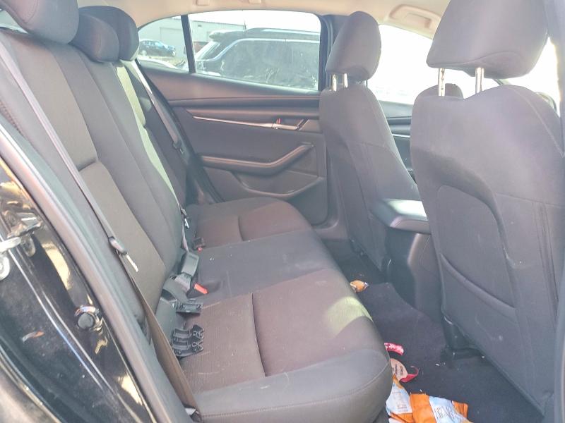 73198605 :رقم المزاد ، JM1BPAAL1N1506697 vin ، 2022 Mazda 3 مزاد بيع