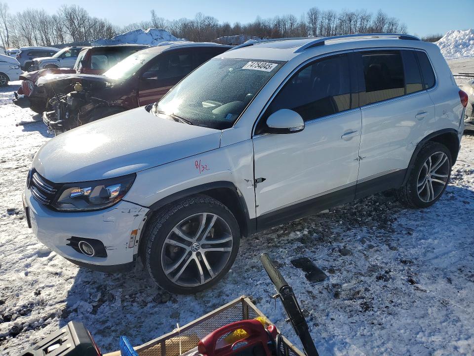 Auction sale of the 2017 Volkswagen Tiguan, vin: WVGWV7AX5HW503818, lot number: 74754045