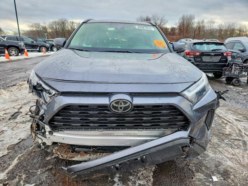 Продажа на аукционе авто 2025 Toyota Rav4, vin: JTMRWRFV9SD277917, номер лота: 99687015