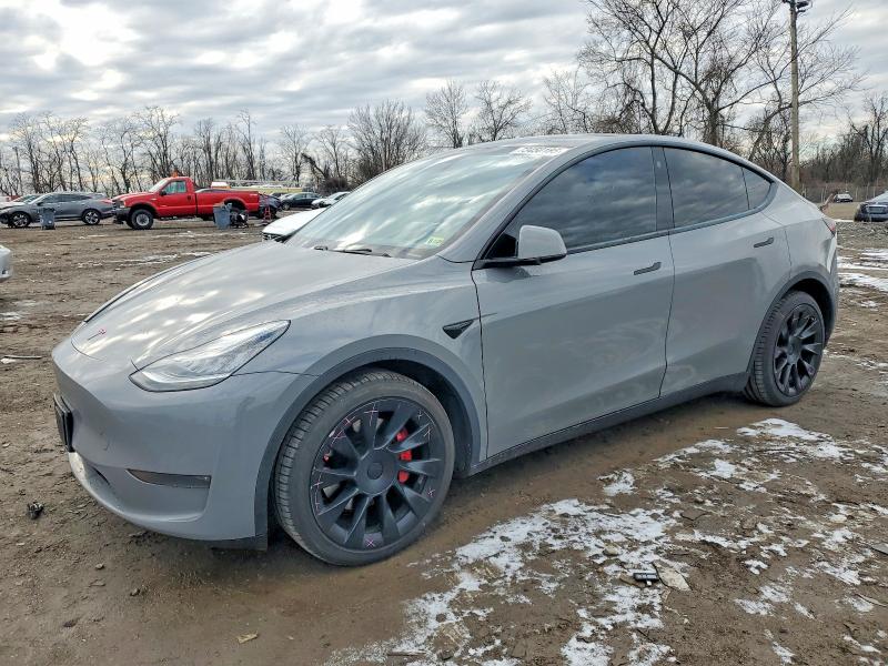 73450185 :رقم المزاد ، 5YJYGDEE8MF067530 vin ، 2021 Tesla Model Y مزاد بيع