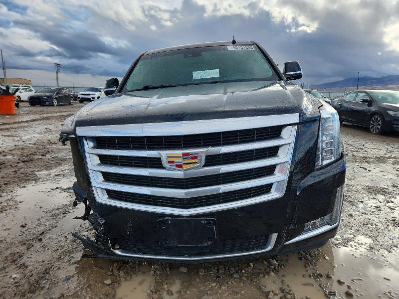 95151605 :رقم المزاد ، 1GYS4HKJ0GR135867 vin ، 2016 Cadillac Escalade مزاد بيع
