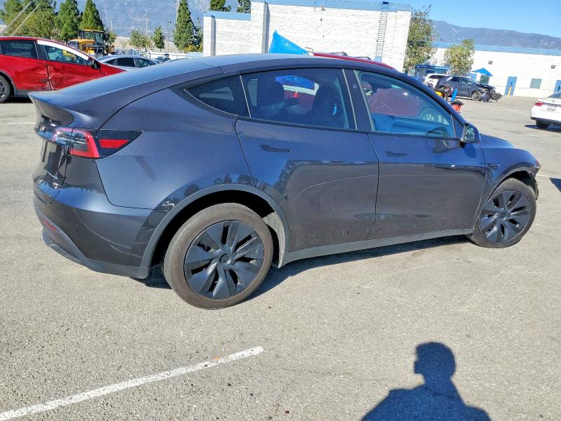 72556935 :رقم المزاد ، 7SAYGDEE9RF180459 vin ، 2024 Tesla Model Y مزاد بيع