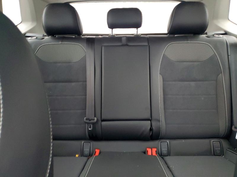 72593555 :رقم المزاد ، 3VVNX7B25PM347910 vin ، 2023 Volkswagen Taos مزاد بيع