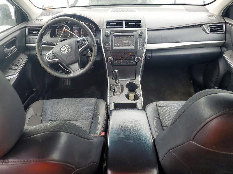 72748835 :رقم المزاد ، 4T1BF1FK8FU063494 vin ، 2015 Toyota Camry مزاد بيع