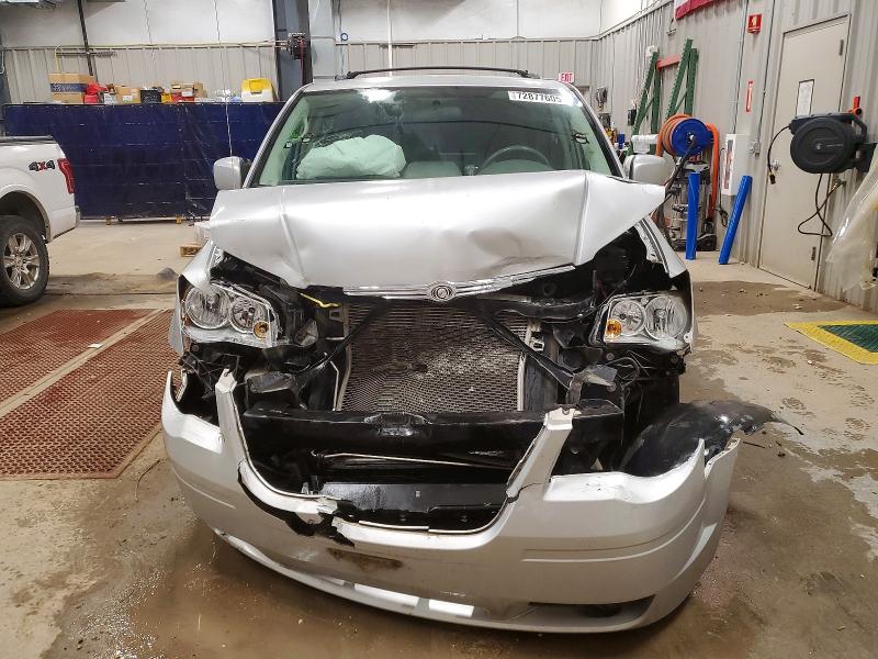 2010 Chrysler Town & Country მანქანა იყიდება აუქციონზე, vin: 2A4RR5D19AR127585, აუქციონის ნომერი: 72877605