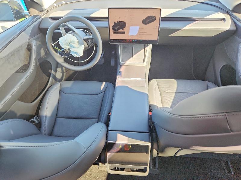 2026 Tesla Model Y მანქანა იყიდება აუქციონზე, vin: 7SAYGDED5TF429600, აუქციონის ნომერი: 75306485
