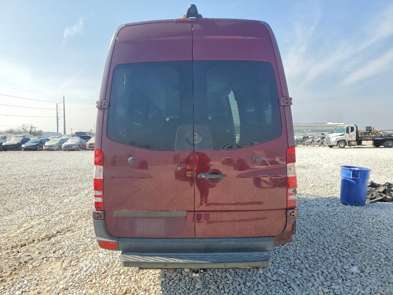 99340325 :رقم المزاد ، WDZPE8CDXFP119302 vin ، 2015 Mercedes-benz Sprinter مزاد بيع