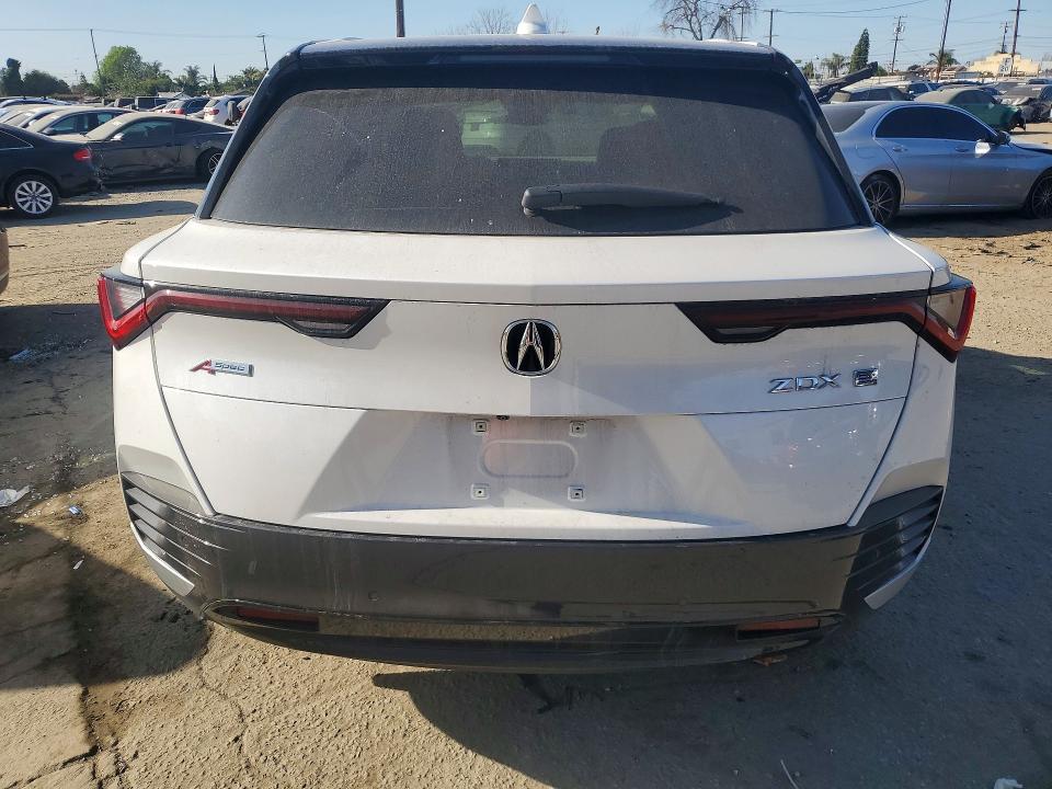 Продаж на аукціоні авто 2024 Acura Zdx, vin: 4W5KHMRK1RZ515808, номер лоту: 75365795