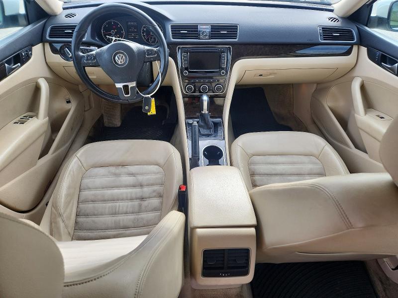 2015 Volkswagen Passat Sel მანქანა იყიდება აუქციონზე, vin: 1VWCV7A32FC003843, აუქციონის ნომერი: 99646345