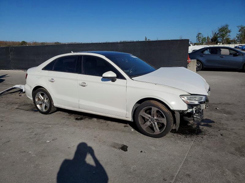 Продажа на аукционе авто 2018 Audi A3, vin: WAUAUGFF8J1068536, номер лота: 73992295