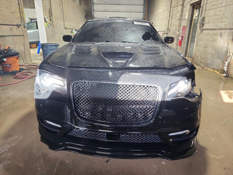 Продажа на аукционе авто 2023 Chrysler 300, vin: 2C3CCABT5PH592989, номер лота: 74739685