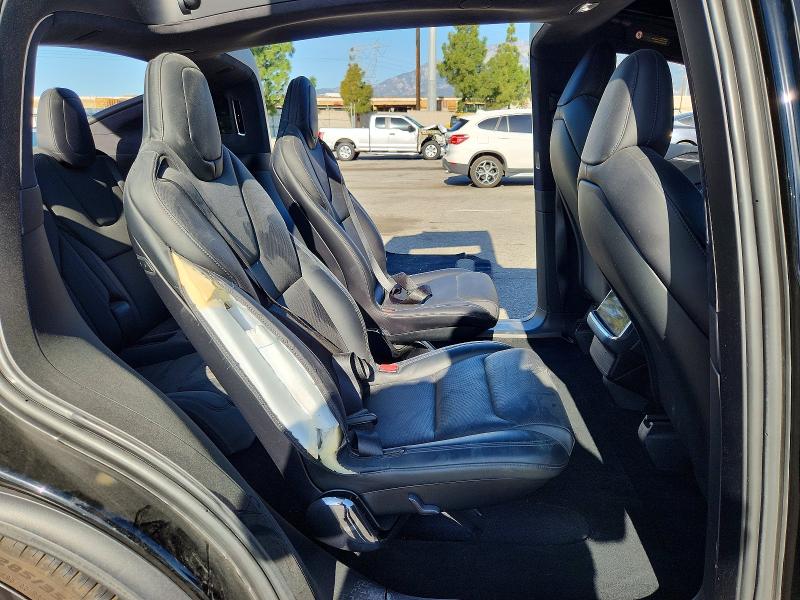 74792355 :رقم المزاد ، 7SAXCBE58NF328381 vin ، 2022 Tesla Model X مزاد بيع