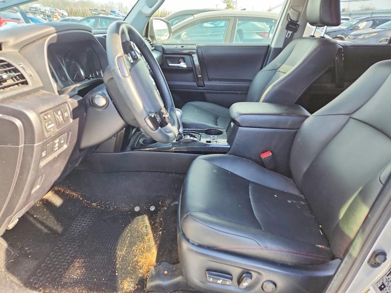 73006795 :رقم المزاد ، JTERU5JR5N5984614 vin ، 2022 Toyota 4runner مزاد بيع