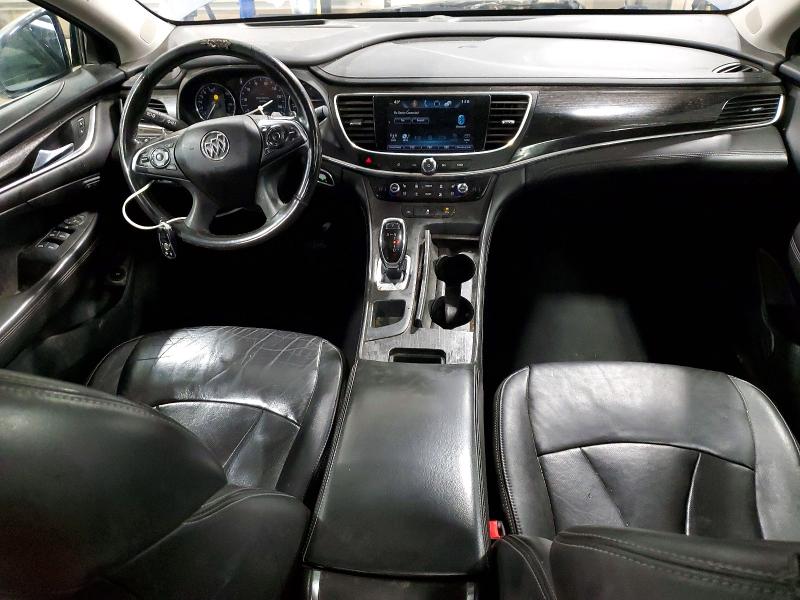 72833125 :رقم المزاد ، 1G4ZR5SS6JU131318 vin ، 2018 Buick Lacrosse مزاد بيع