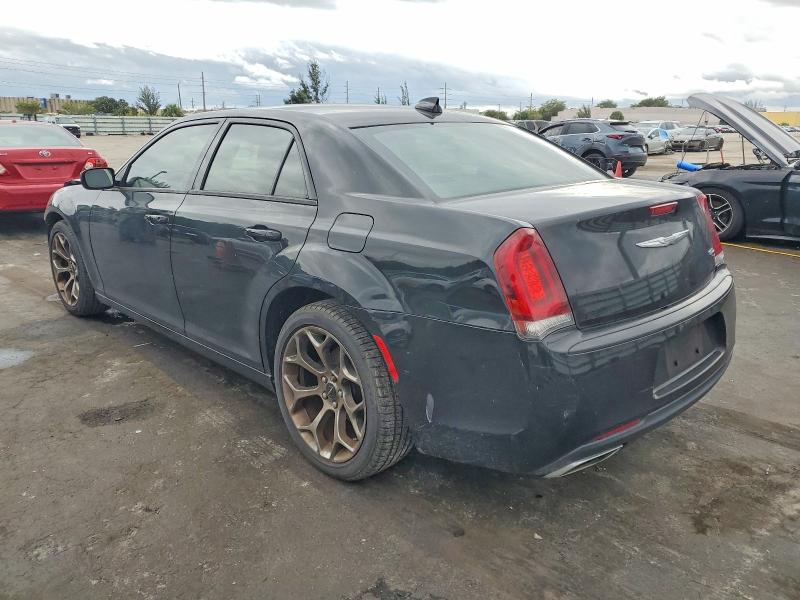 72847945 :رقم المزاد ، 2C3CCABG4FH786592 vin ، 2015 Chrysler 300 S مزاد بيع
