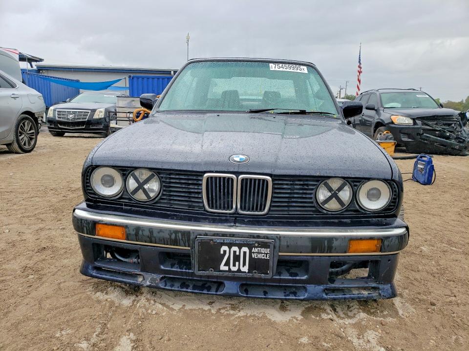 1988 Bmw 325 I მანქანა იყიდება აუქციონზე, vin: WBABB1305J8273097, აუქციონის ნომერი: 75459995