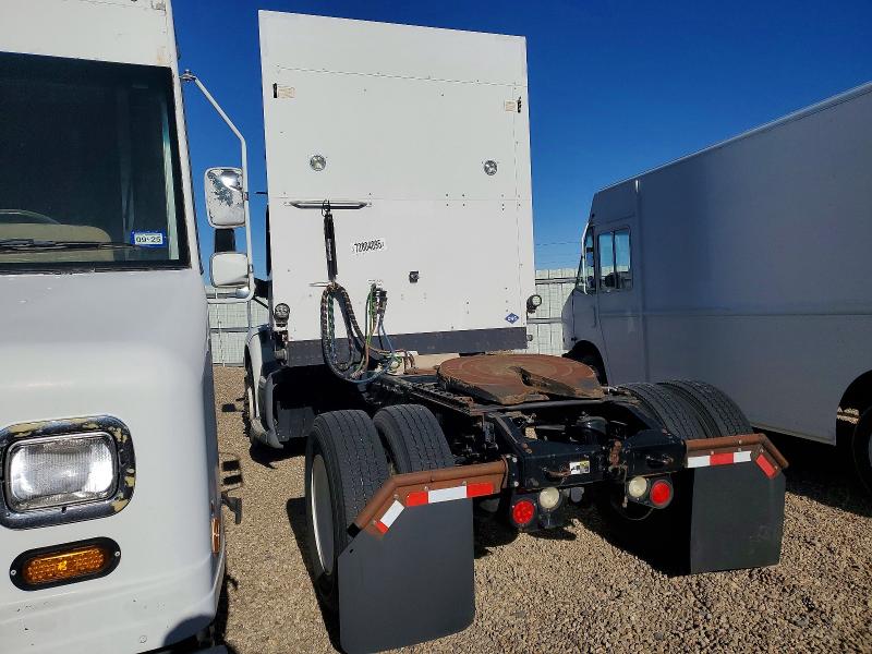72804095 :رقم المزاد ، 1NPBAH8XXHD421470 vin ، 2017 Peterbilt Tractor 579 مزاد بيع
