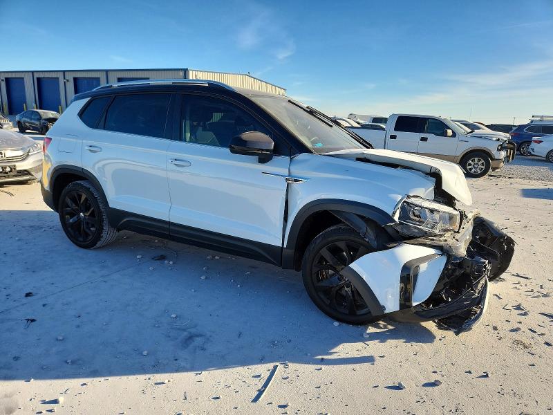 Продажа на аукционе авто 2024 Volkswagen Taos, vin: 3VVEX7B25RM004291, номер лота: 98912265