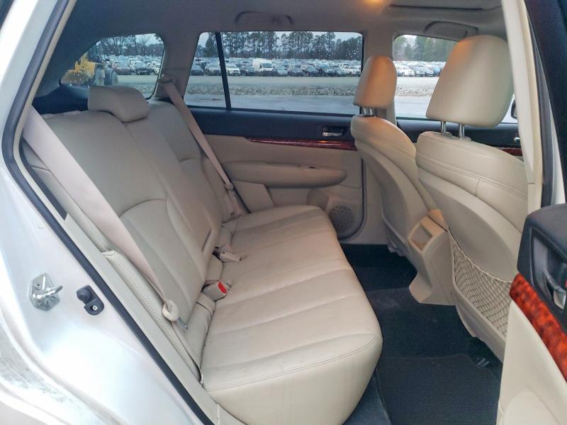 74444365 :رقم المزاد ، 4S4BRCKC9A3334689 vin ، 2010 Subaru Outback مزاد بيع