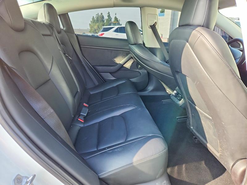 Продажа на аукционе авто 2023 Tesla Model 3, vin: 5YJ3E1EAXPF409351, номер лота: 74199465