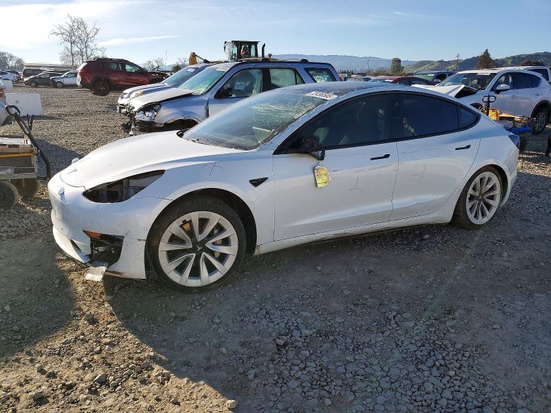 72496505 :رقم المزاد ، 5YJ3E1EBXMF044125 vin ، 2021 Tesla Model 3 مزاد بيع