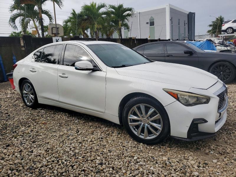 72546705 :رقم المزاد ، JN1BV7AR2EM692488 vin ، 2014 Infiniti Q50 Base مزاد بيع