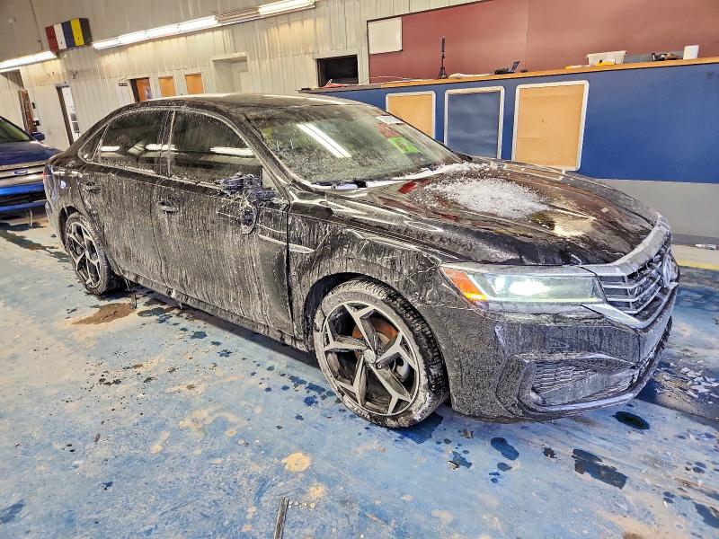 Продаж на аукціоні авто 2021 Volkswagen Passat, vin: 1VWMA7A39MC012133, номер лоту: 72617215