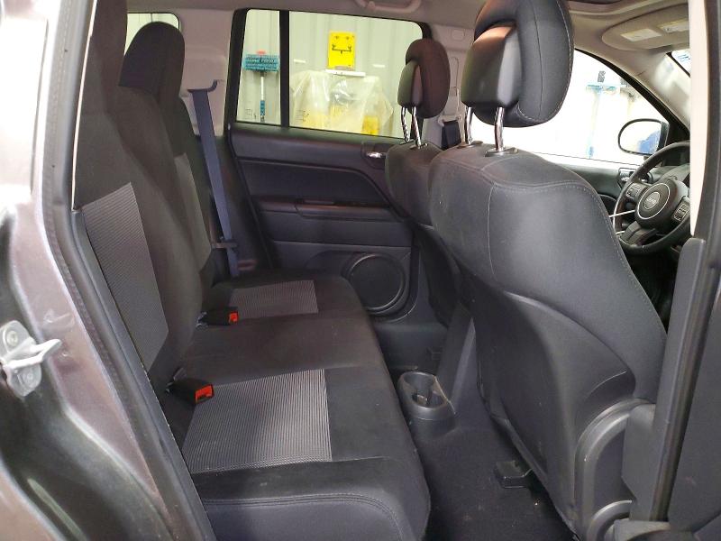97388995 :رقم المزاد ، 1C4NJDEB7CD603318 vin ، 2012 Jeep Compass مزاد بيع