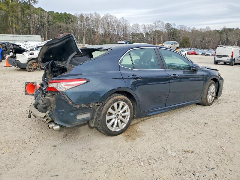 Продажа на аукционе авто 2018 Toyota Camry, vin: 4T1B11HK6JU521909, номер лота: 72412005