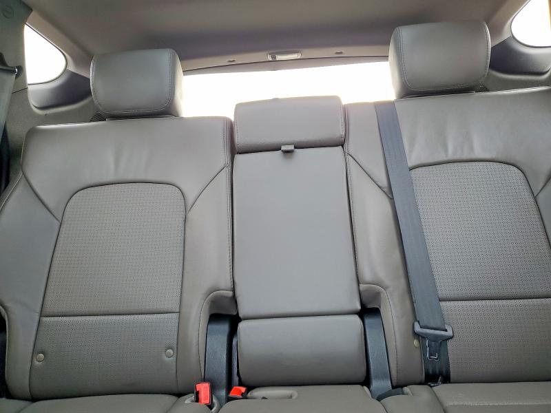 Продаж на аукціоні авто 2016 Hyundai Santa Fe Sport, vin: 5XYZU3LBXGG311952, номер лоту: 72972365