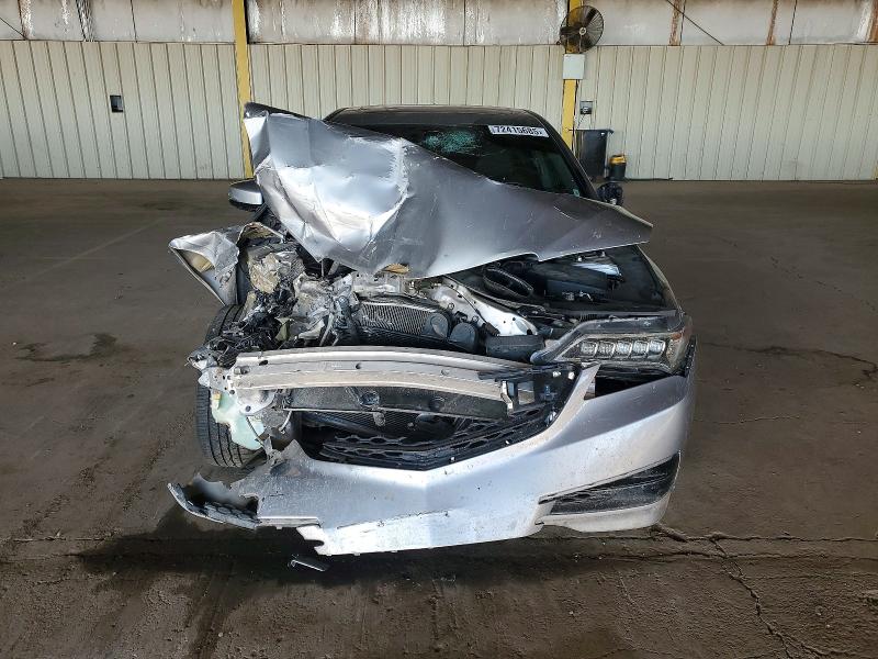 Продаж на аукціоні авто 2017 Acura Tlx, vin: 19UUB1F31HA002916, номер лоту: 72415685