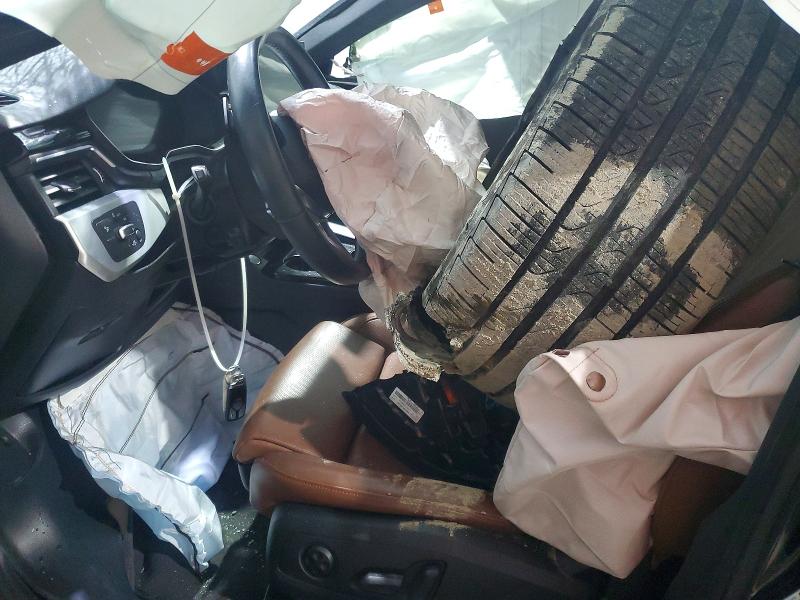 99576405 :رقم المزاد ، WAUEAAF43MA020811 vin ، 2021 Audi A4 مزاد بيع