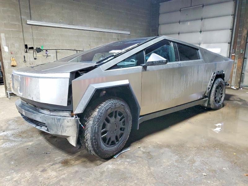 Продажа на аукционе авто 2024 Tesla Cybertruck, vin: 7G2CEHEDXRA003232, номер лота: 73001905