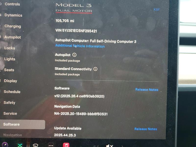 73952985 :رقم المزاد ، 5YJ3E1EC5NF295421 vin ، 2022 Tesla Model 3 مزاد بيع