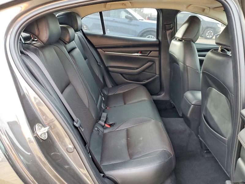 74874685 :رقم المزاد ، JM1BPBEM8K1120041 vin ، 2019 Mazda 3 Premium مزاد بيع